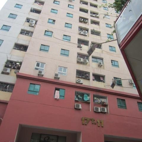 Cho thuê căn hộ chung cư 17T10 Nguyễn Thị Định, 3PN, đồ cơ bản, 10,5 triệu/tháng