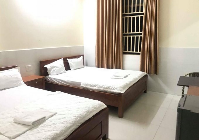 Bán khách sạn gần MT Nguyễn Ảnh Thủ, Quận 12, thu nhập 120 tr/th, 21 phòng
