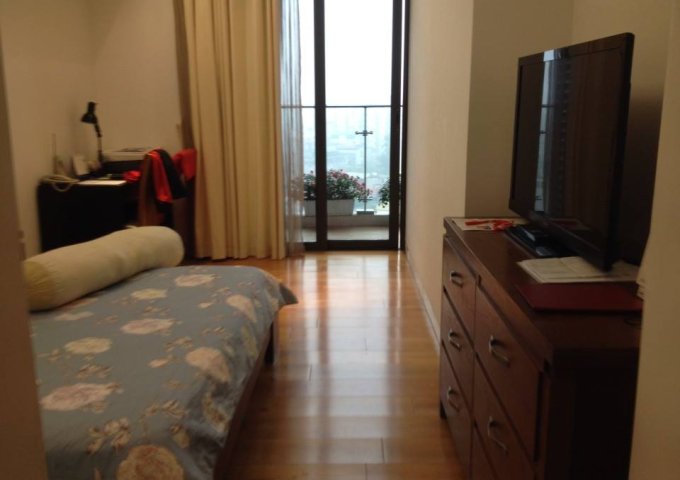 Cho thuê CHCC The Golden Palm Lê Văn Lương căn hộ 2PN tòa A vừa xong nội thất. LHTT: 0989.144.673