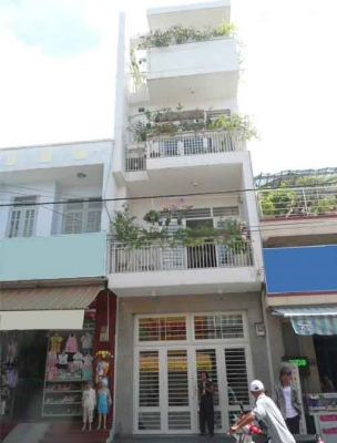 Bán gấp nhà mặt tiền 6 tầng Nguyễn Phi Khanh, giá chỉ 15 tỷ 5