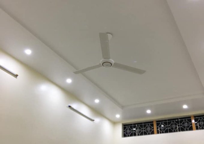 Bán nhà trong ngõ 40 Lạch Tray, Hải Phòng, mới xây sửa đẹp