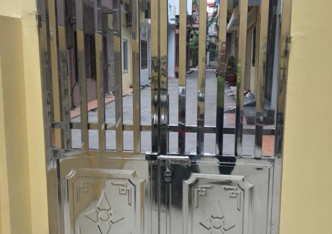 Bán nhà trong ngõ 40 Lạch Tray, Hải Phòng, mới xây sửa đẹp