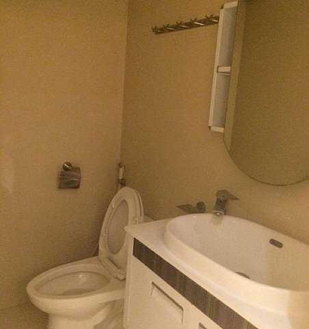 Cho thuê chung cư CT3A Mễ trì Thượng 106m2, 3PN, đồ cơ bản, giá 9 triệu/tháng