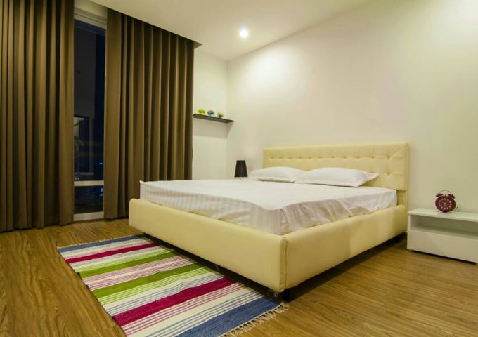 Cho thuê căn hộ chung cư Satra Eximland, Phú Nhuận, 3 phòng ngủ nội thất châu Âu giá 22 triệu/tháng. 