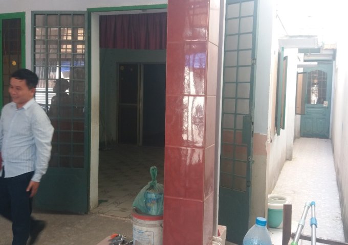 Nhà cũ đường 6 gần đường 5, khu cao cấp Tân Tiến, Biên Hòa, 5.25x23m
