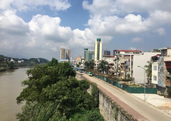 Bán gấp suất ngoại giao lô đất bờ kè cửa khẩu Lào Cai