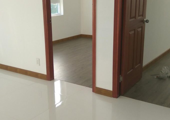 Cần bán gấp căn hộ chung cư Idico quận Tân Phú 60m2, 2pong giá 1 tỷ 700tr
