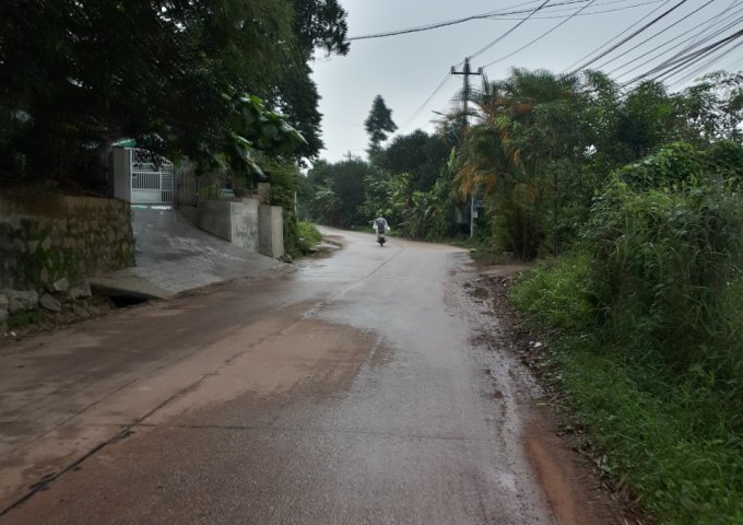 ​​Bán nhanh lô mặt tiền đường rộng hơn 10m Hoài Thanh, phường Thuỷ Xuân