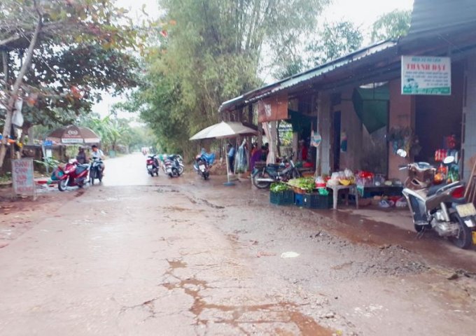 ​​Bán nhanh lô mặt tiền đường rộng hơn 10m Hoài Thanh, phường Thuỷ Xuân