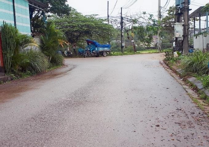 Duy nhất lô đất mặt tiền đường Hoài Thanh- Thủy Xuân- TP Huế, tiện kinh doanh mua bán