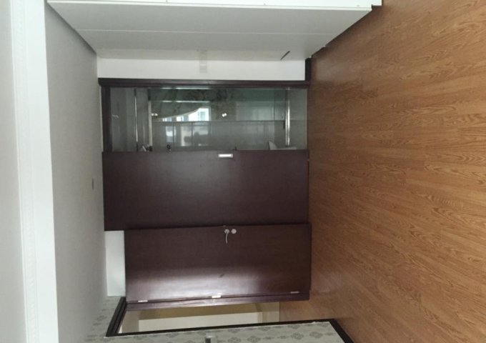 Cho thuê căn hộ Hòa Bình Green City - 505 Minh Khai - 2 phòng ngủ nội thất cơ bản, giá 9 triệu/tháng. Liên hệ: 0378.182.667