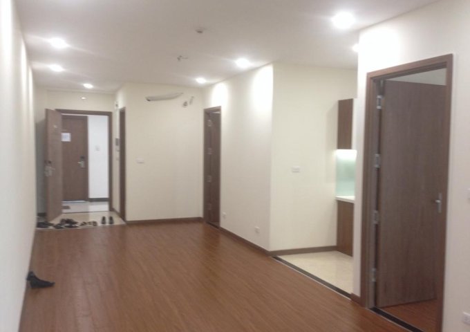 Cho thuê căn hộ Sakura - 47 Vũ Trọng Phụng - 3 phòng ngủ nội thất cơ bản, giá 10 triệu/tháng. Liên hệ: 0378.182.667