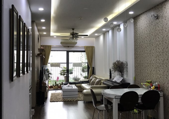 Cho thuê căn hộ The Legend - 109 Nguyễn Tuân - 3 phòng ngủ đầy đủ nội thất đẹp, giá 17 triệu/tháng. Liên hệ: 0378.182.667