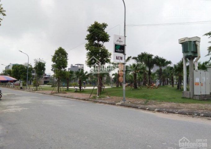 Bán đất KĐT Tân Hồng - Từ Sơn, gần dân, kinh doanh tốt, giá rẻ.
