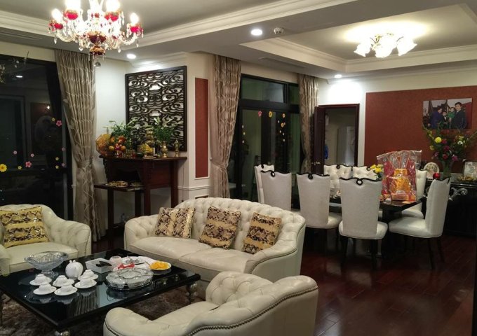Cho thuê căn hộ chung cư Fafilm- Ocenbank, số 19 Nguyễn Trãi diện tích 90m2, 2 phòng ngủ, giá 9tr/tháng. Call 0987.475.938. 