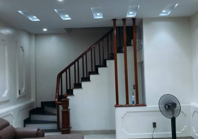 Nhà ngõ 66 Kim Giang, Nguyễn Xiển, Thanh Xuân, Hà Nội. MT 5m, DT 35m2, giá 2,3 tỷ