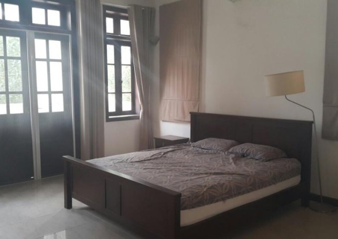 Cho thuê căn hộ chung cư Sakura, số 47 Vũ Trọng Phungj, diện tích 130m2, 3 phòng ngủ, giá 10tr/tháng. Call 0987.475.938. 