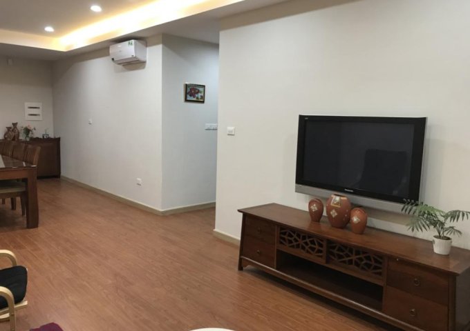 0378.182.667 Cho thuê căn hộ Hà Nội Centerpoint - 85 Lê Văn Lương 100 m2 - 3 phòng ngủ đầy đủ nội thất đẹp - sang trọng, giá 16 triệu/tháng.