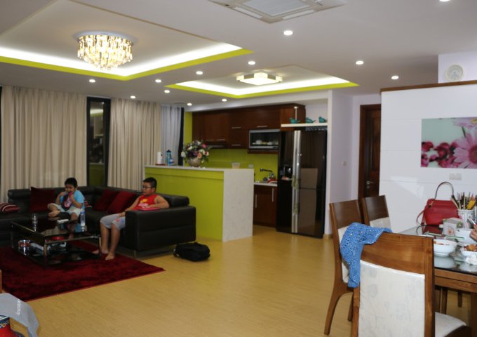 0378.182.667 Cho thuê căn hộ 29T - N05 - Trung Hòa Nhân Chính 160 m2 - 3 phòng ngủ đầy đủ nội thất đẹp - sang trọng, giá 18 triệu/tháng.