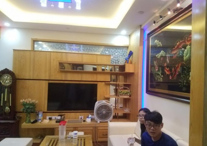 0378.182.667 Cho thuê căn hộ M3 - M4 - M5 - 91 Nguyễn Chí Thanh 160 m2 - 3 phòng ngủ đầy đủ nội thất đẹp - sang trọng, giá 16 triệu/tháng.