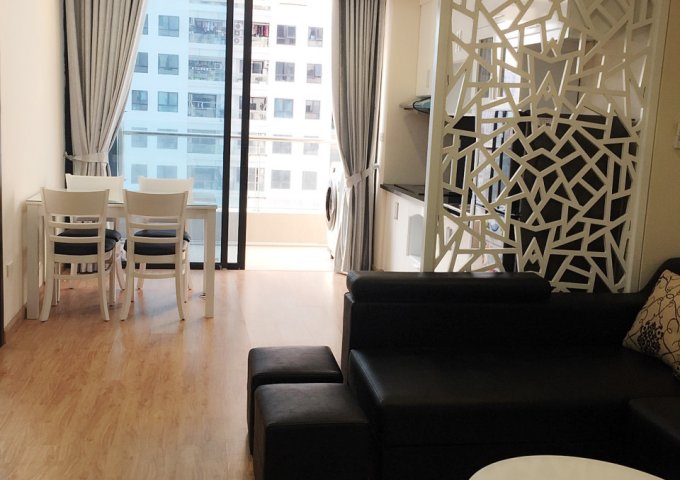 0378.182.667 Cho thuê căn hộ 15 - 17 Ngọc Khánh 120 m2 - 3 phòng ngủ đầy đủ nội thất đẹp - sang trọng, giá 13 triệu/tháng.