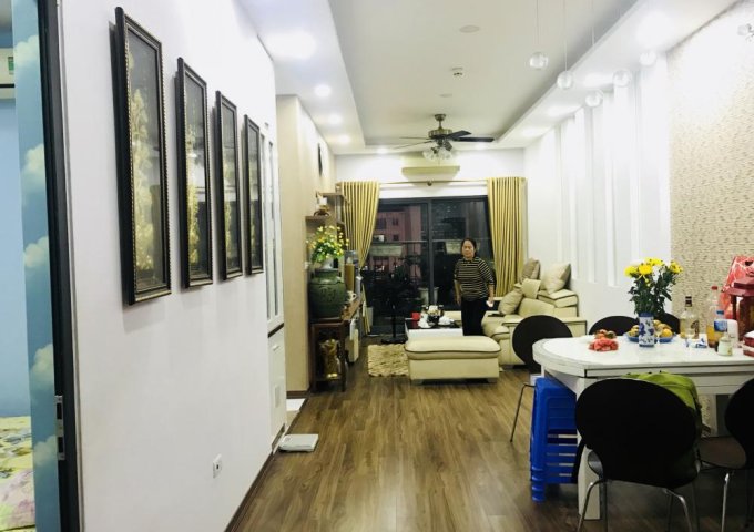 Cho thuê căn hộ chung cư Sông Hồng Park View số 165 Thái Hà, rộng 126m2, 3 PN, giá 11tr/th