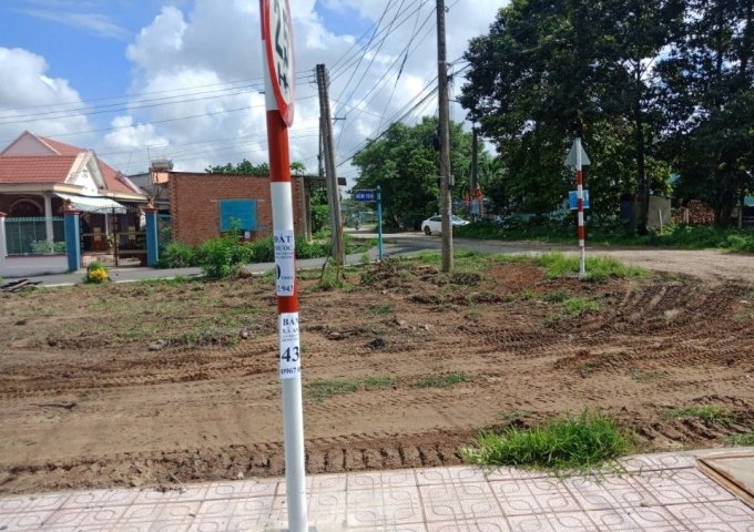  Đất nền trung tâm hành chính Long Thành, thổ cư 100%, mua xây dựng ngay, giá rẻ dịp khai xuân, cam kết thu mua lại với lãi suất cao