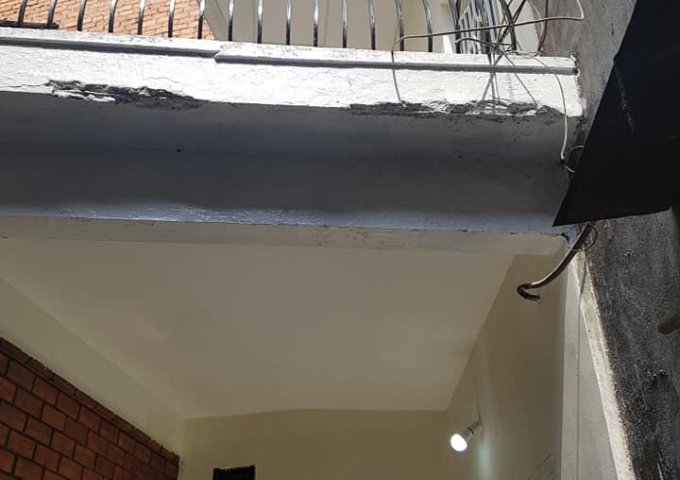 Chính chủ cần bán nhà cấp 3 ở Nguyễn Trọng Tuyển, Tân Bình. LH: 0832303303