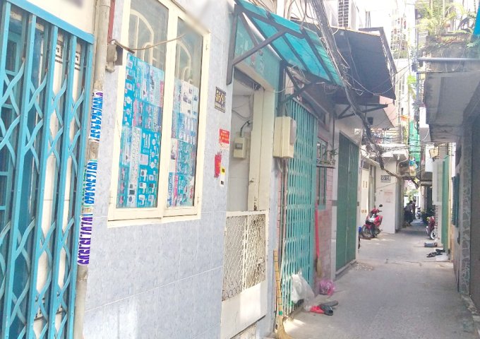 Bán nhà 2 lầu hẻm 56 đường Dương Bá Trạc Phường 1 Quận 8