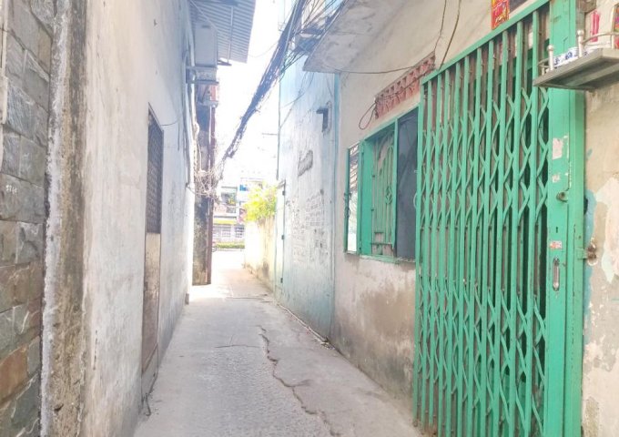 Bán nhà 2 lầu hẻm 56 đường Dương Bá Trạc Phường 1 Quận 8