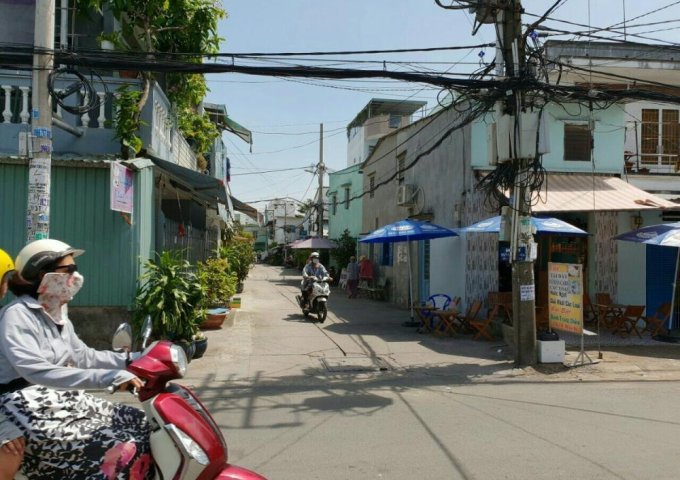 Bán nhà 93/6D Phùng Tá Chu, quận Bình Tân