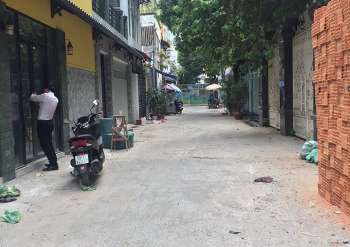Bán nhà hxh Nguyễn Văn Trỗi, Phường 15, Phú Nhuận, 1 trệt 2 lầu, giá 18.5 tỷ