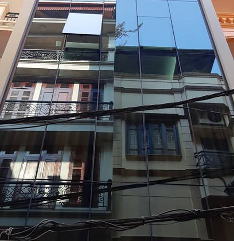 Cho thuê nhà Lê Đức Thọ, thang máy, ốp kính cực đẹp, 90m2, 63 triệu/tháng