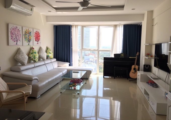Cần cho thuê căn hộ Phú Hoàng Anh DT 150m2 thiết kế 3PN nội thất sang trọng giá thuê 13 triệu/tháng 0938011552