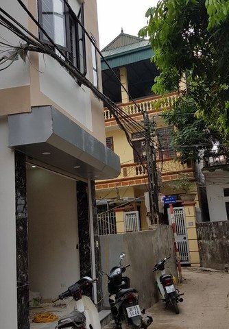 Bán nhà 36m2, 4 tầng tại ngã ba Biển Sắt, Đại Mỗ, Tây Mỗ, đường ô tô, giá 2.45 tỷ