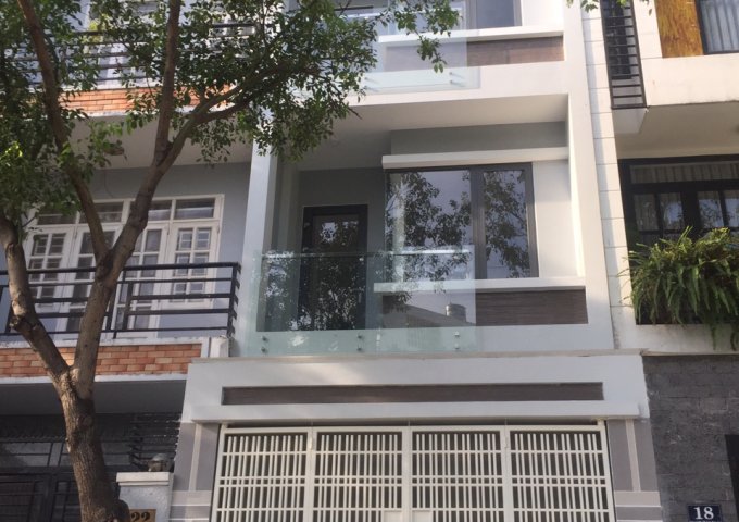 Bán nhà phố 4x18 hướng Đông Nam đường 16m trong KDC An Phú Hưng p.Tân Phong