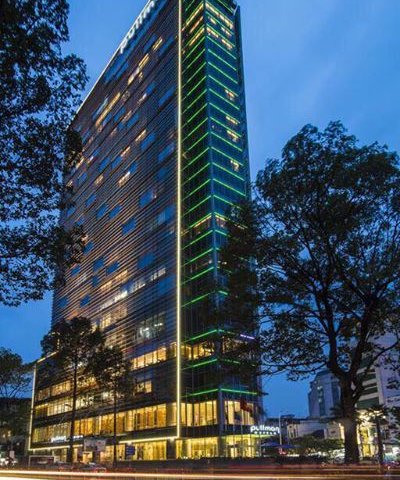 Bán khách sạn khu nghỉ dưỡng tại Đường Trần Hưng Đạo, Quận 1,  Hồ Chí Minh diện tích 1953m2 đất, 32,972m2 sử dụng, giá 140 triệu USD