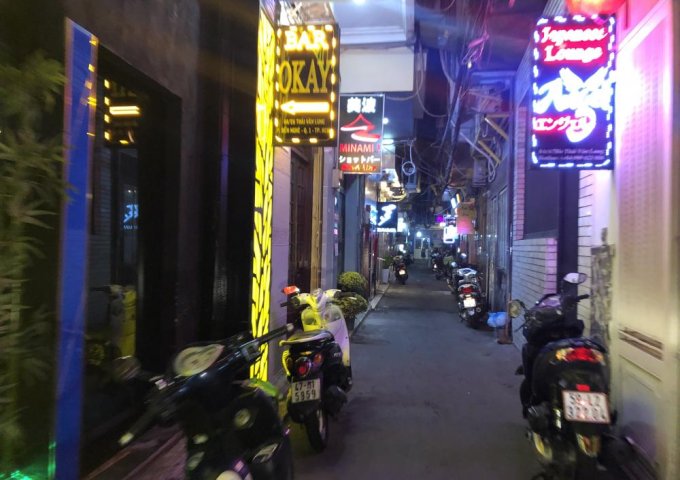 Bán nhà chính chủ phố tây đường Lê Thánh Tôn - Thái Văn Lung, Bến Nghé quận 1.  LH: 0902422256