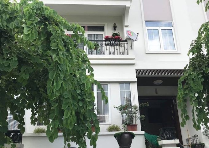 Bán gấp nhà LK khu Vip HDI 201 Nguyễn Tuân, 97m2, 5.5 tầng, giá ưu đãi