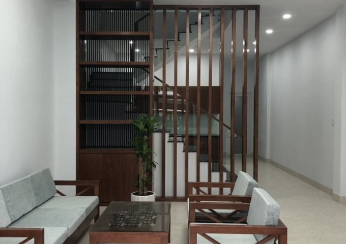 Bán nhà 3 tầng, lô 26, B1.28 đường Hà Bồng, P. Hòa Xuân, Q. Cẩm Lệ