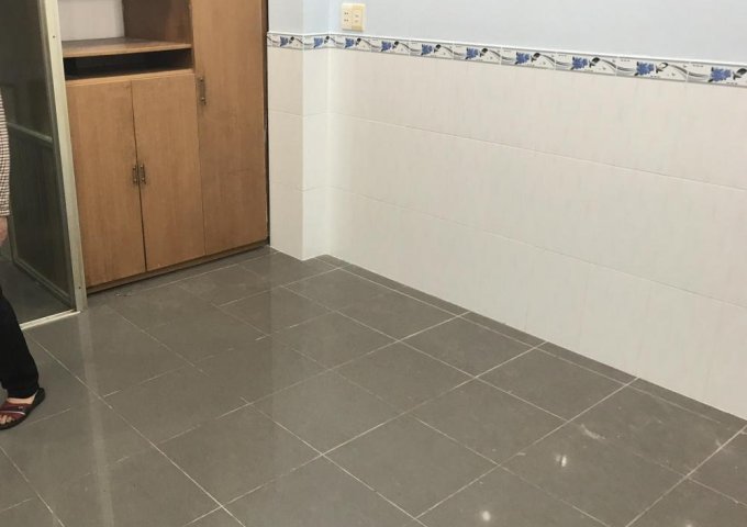 Chính chủ bán nhà riêng tại 69/4a đường Hồ Thị Kỷ, Quận 10. Diện tích 29 m2 giá 2 tỷ 900. 