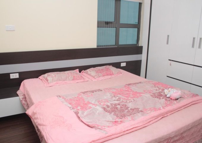 Handi Resco Lê Văn Lương cho thuê căn hộ chung cư 2P ngủ đầy đủ nội thất vào ở ngay.