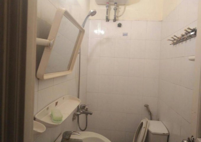 Cho thuê nhà riêng ngõ 12 Nguyễn Phúc Lai, 65m2, 4 tầng, hợp làm văn phòng, lớp học