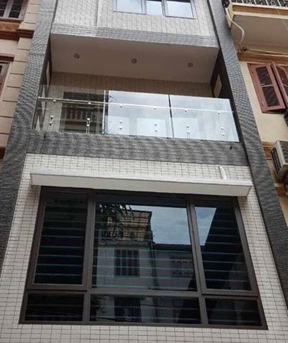 Cho thuê nhà 5 tầng, Nguyễn Phúc Lai, Hoàng Cầu, nhà quá đẹp