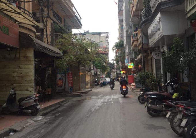 Bán nhà tầng 1, tập thể Viện Khoa học Giao thông Vận tải, ngõ 1194 Láng, diện tích 52m2