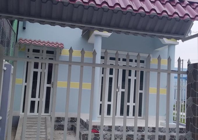 Bán nhà mái thái thành phố Bến Tre 800tr