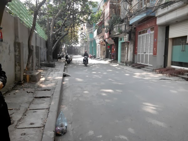 Bán PHÂN LÔ CỰ LỘC sát MẶT PHỐ, Ô TÔ ĐỖ CỔNG, KINH DOANH cho thuê tốt, 3.1 tỷ.