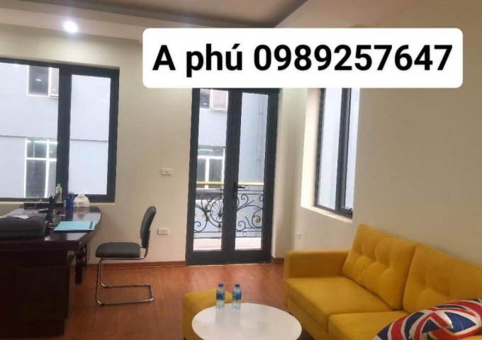 Cho thuê tại tòa nhà BT15, 52 Lĩnh Nam, Hoàng Mai, Hà Nội
