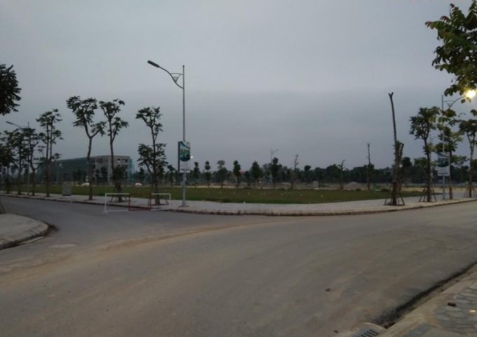 Cần bán đất 11 triệu/m2, thành phố Phủ Lý, Cách bệnh viện Việt Đức 500m