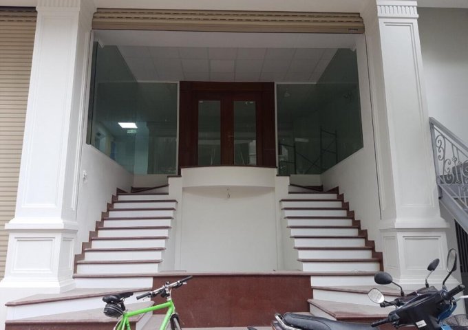 Cho thuê nhà phố Lê Văn Lương, trên 10m mặt tiền, rộng 98m2x6t, có thang máy- 0976.075.019